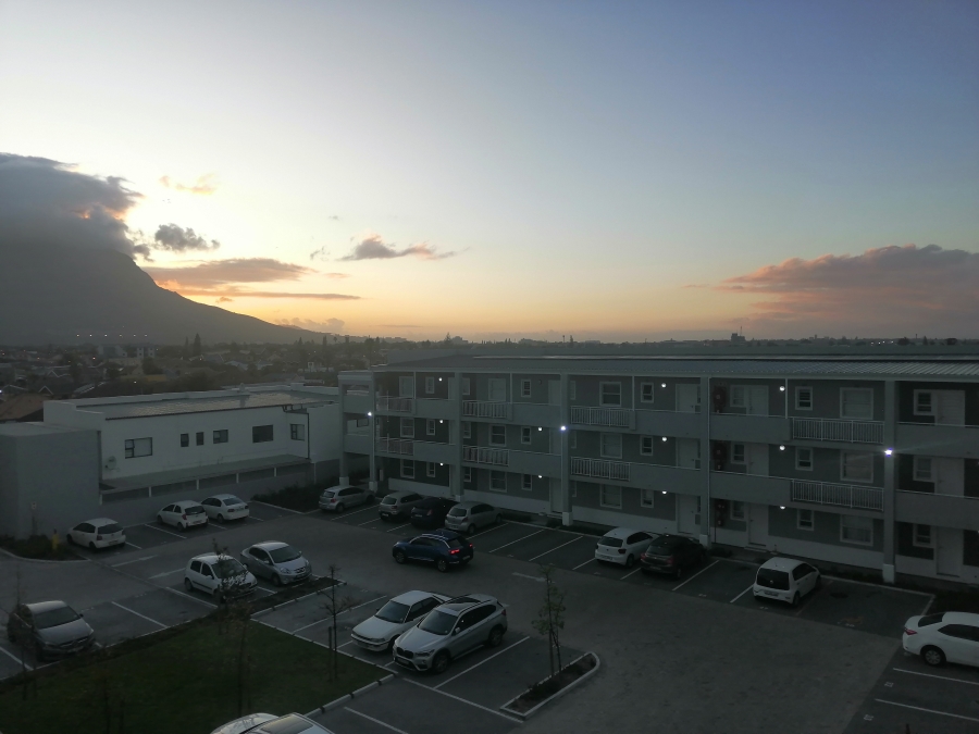 To Let 2 Bedroom Property for Rent in Crawford Western Cape